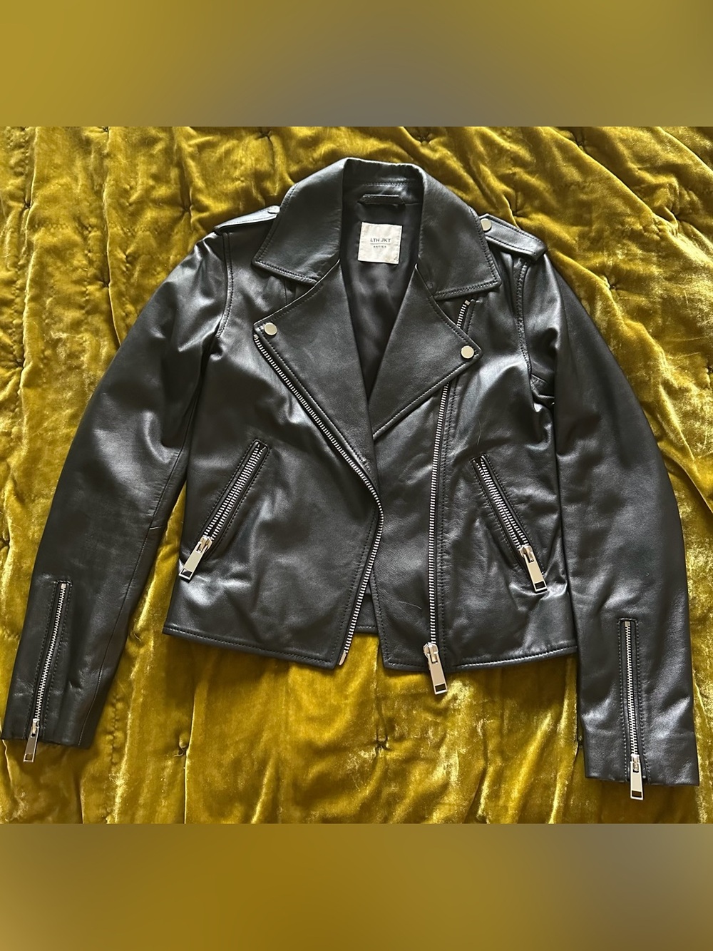 Women’s LTH JKT leather biker/ moto style jacket sz XS black